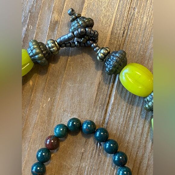 Necklace and Bracelet - Picture 2 of 7